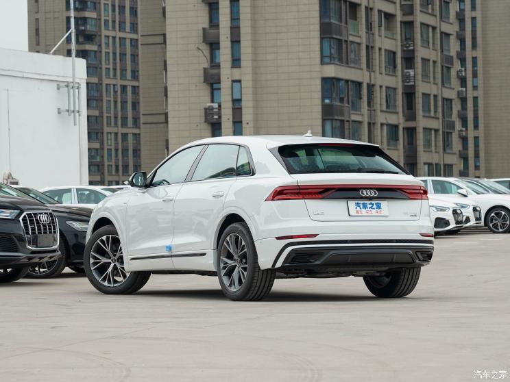 奥迪(进口) 奥迪Q8 2022款 55 TFSI 豪华动感型 奥迪(进口) 奥迪Q8 2022款 55 TFSI 豪华动感型