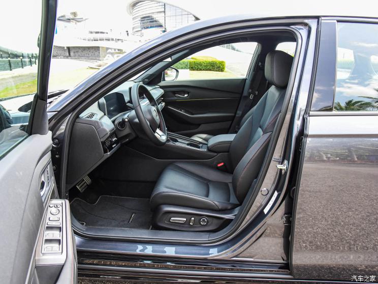 广汽本田 雅阁 2023款 260TURBO 高配版 广汽本田 雅阁 2023款 260TURBO 高配版