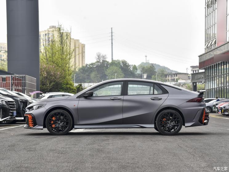 广汽乘用车 影豹 2023款 400T 自动R MAX 广汽乘用车 影豹 2023款 400T 自动R MAX