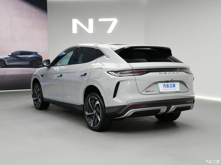 腾势汽车 腾势N7 2023款 高配基本型 腾势汽车 腾势N7 2023款 高配基本型