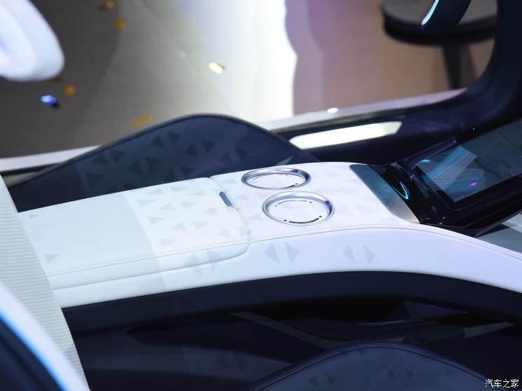 奇瑞新能源 iCAR-GT 2023款 基本型 奇瑞新能源 iCAR-GT 2023款 基本型