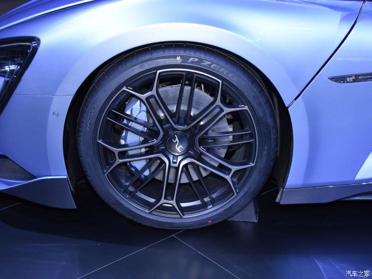 仰望 仰望U9 2023款 基本型 仰望 仰望U9 2023款 基本型