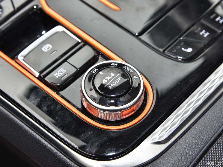 郑州日产 锐骐7 2023款 虎啸 郑州日产 锐骐7 2023款 虎啸