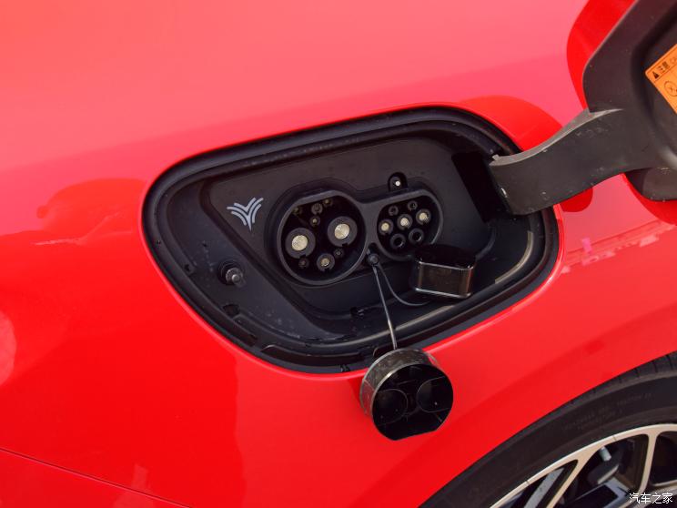 合众汽车 哪吒GT 2023款 660km 后驱基本型 合众汽车 哪吒GT 2023款 660km 后驱基本型