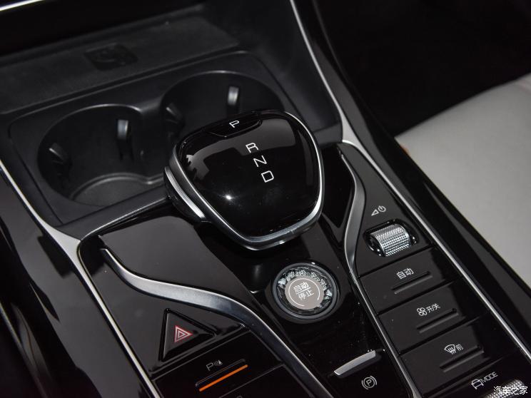 比亚迪 秦PLUS 2023款 冠军版 EV 600KM卓越型 比亚迪 秦PLUS 2023款 冠军版 EV 600KM卓越型