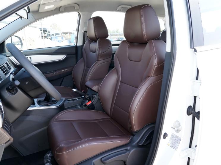 东风风行 风行T5 2023款 1.6L 手动基本型 东风风行 风行T5 2023款 1.6L 手动基本型