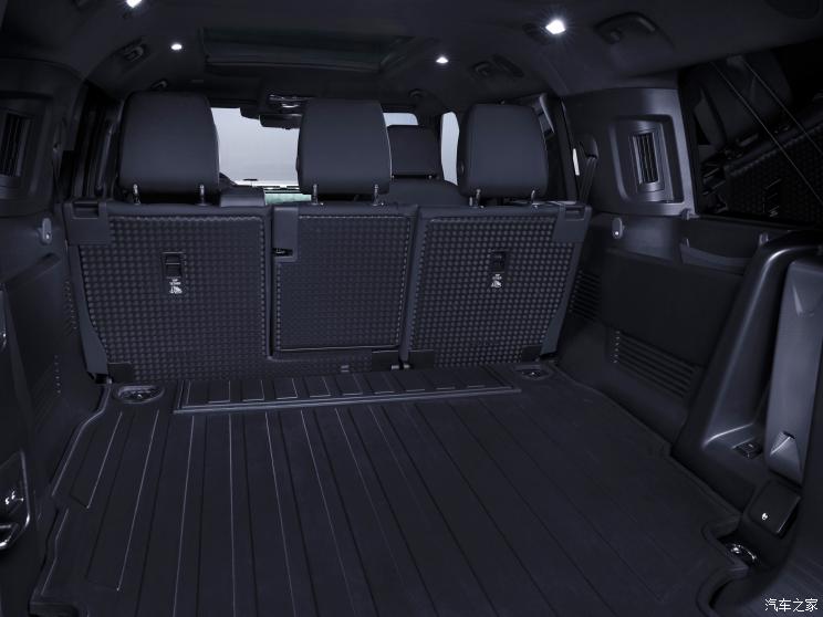 路虎(进口) 路虎卫士 2023款 130 Outbound 路虎(进口) 路虎卫士 2023款 130 Outbound