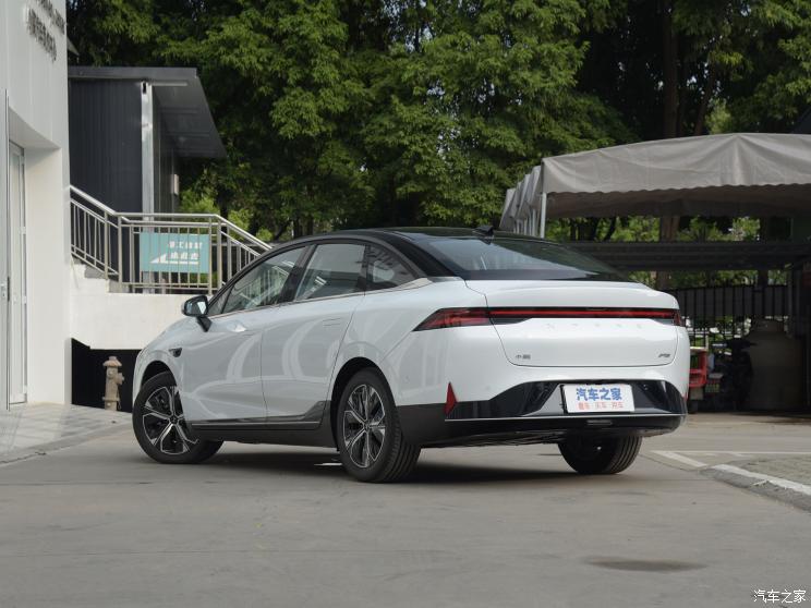 小鹏汽车 小鹏P5 2022款 550P 小鹏汽车 小鹏P5 2022款 550P