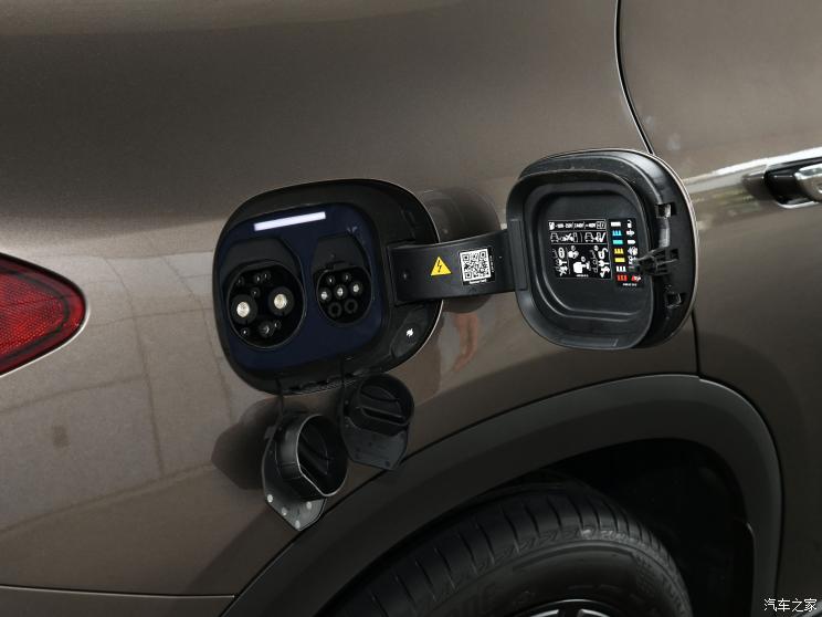 北京奔驰 奔驰EQE SUV 2023款 500 4MATIC 北京奔驰 奔驰EQE SUV 2023款 500 4MATIC