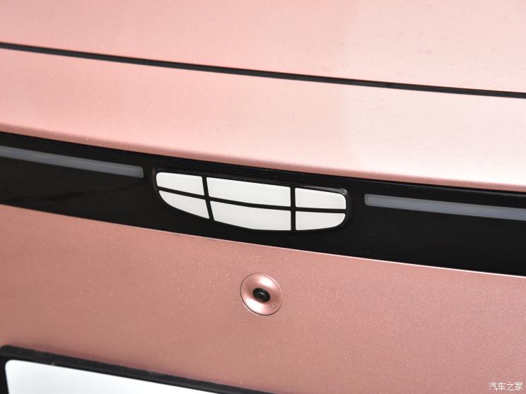 吉利几何 吉利几何M6 2022款 450 新享型 吉利几何 吉利几何M6 2022款 450 新享型