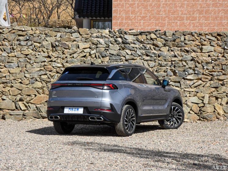 北京汽车 北京X7 2023款 1.5TD DCT尊享+版 北京汽车 北京X7 2023款 1.5TD DCT尊享+版