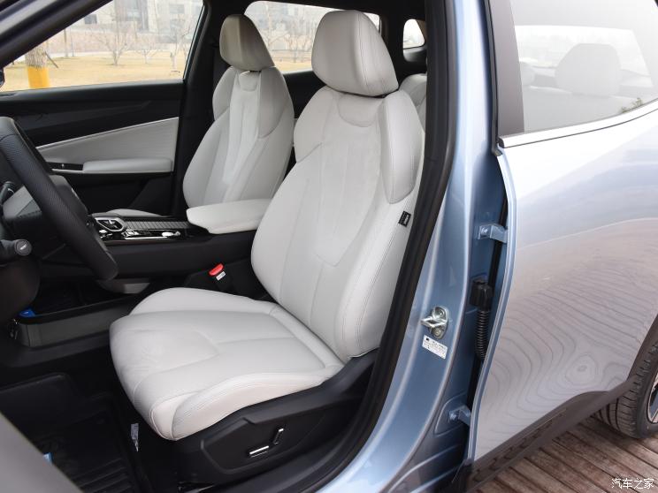 吉利汽车 博越 2023款 博越COOL 1.5TD 智尊型 吉利汽车 博越 2023款 博越COOL 1.5TD 智尊型