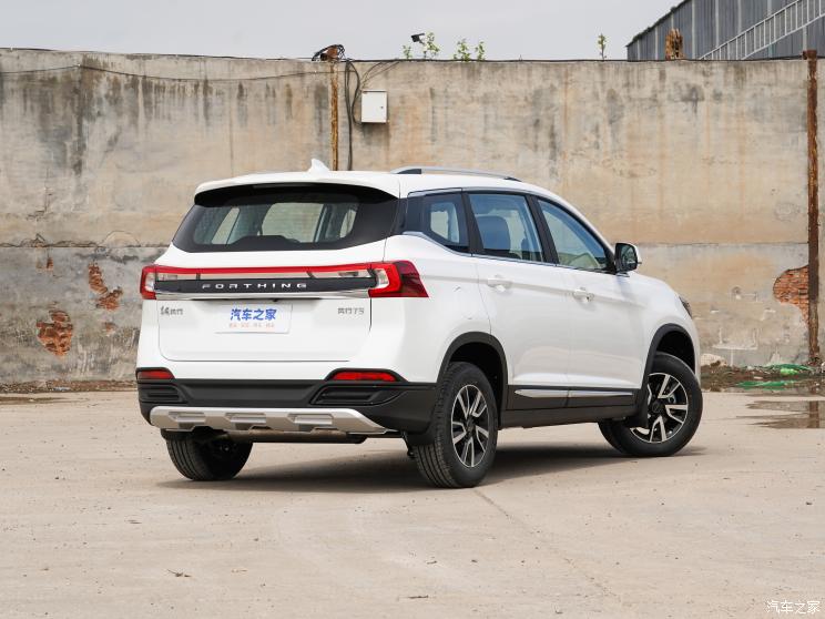 东风风行 风行T5 2023款 1.6L 手动基本型 东风风行 风行T5 2023款 1.6L 手动基本型