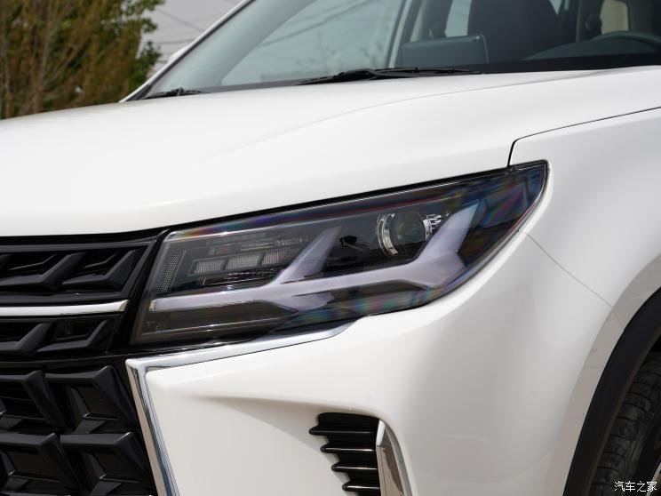 东风风行 风行T5 2023款 1.6L 手动基本型 东风风行 风行T5 2023款 1.6L 手动基本型