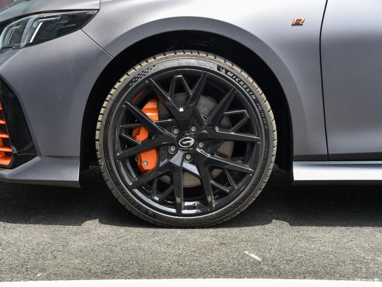 广汽乘用车 影豹 2023款 400T 自动R MAX 广汽乘用车 影豹 2023款 400T 自动R MAX