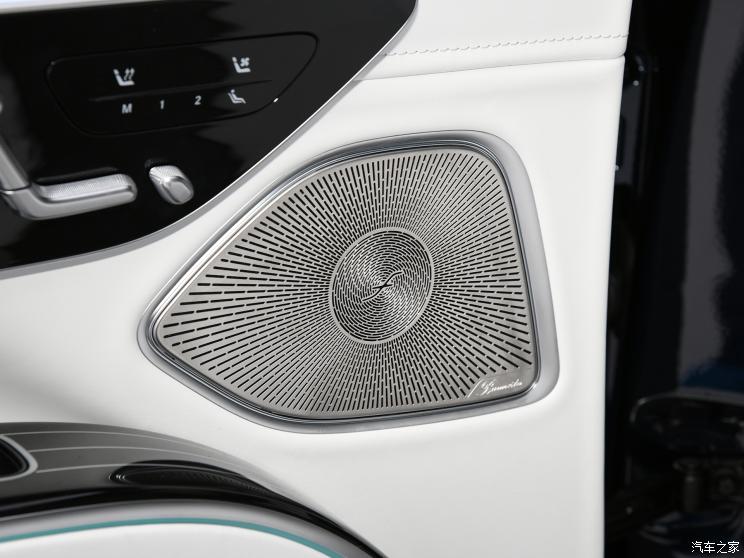 梅赛德斯-迈巴赫 迈巴赫EQS SUV 2023款 680 欧洲版 梅赛德斯-迈巴赫 迈巴赫EQS SUV 2023款 680 欧洲版