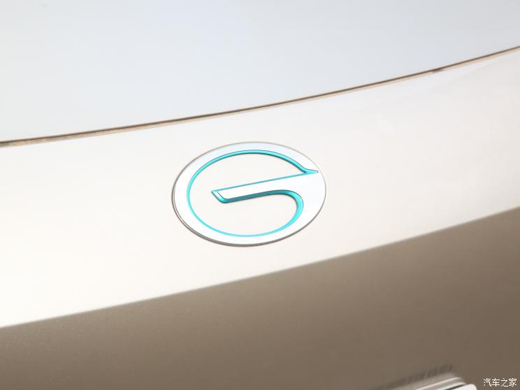 埃安 AION V 2023款 Plus 80 智享科技版 三元锂 埃安 AION V 2023款 Plus 80 智享科技版 三元锂