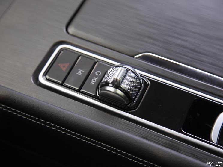 长安林肯 冒险家 2023款 2.0T 四驱尊雅版 长安林肯 冒险家 2023款 2.0T 四驱尊雅版