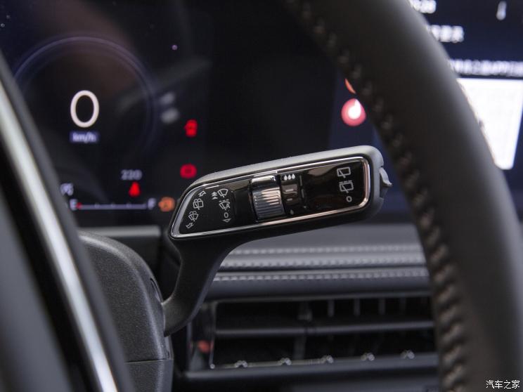 长安林肯 冒险家 2023款 2.0T 四驱尊雅版 长安林肯 冒险家 2023款 2.0T 四驱尊雅版