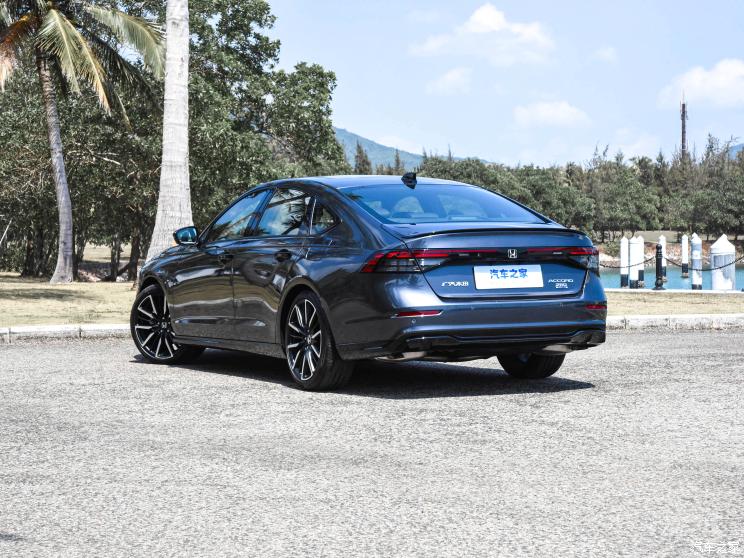 广汽本田 雅阁 2023款 260TURBO 高配版 广汽本田 雅阁 2023款 260TURBO 高配版