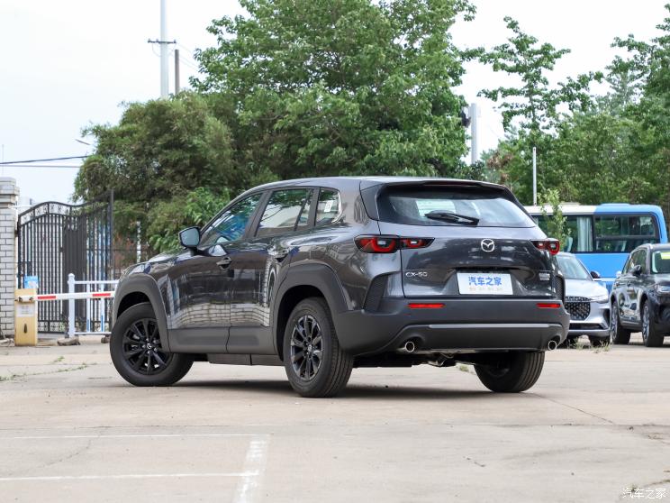 长安马自达 马自达CX-50行也 2023款 2.0L 领行版 长安马自达 马自达CX-50行也 2023款 2.0L 领行版