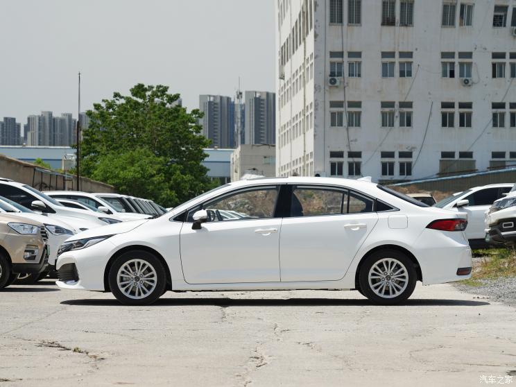 一汽丰田 亚洲狮 2023款 双擎 2.0L 基本型 一汽丰田 亚洲狮 2023款 双擎 2.0L 基本型