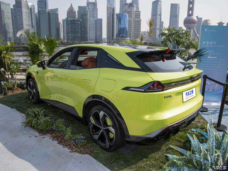 深蓝汽车 深蓝S7 2023款 纯电版 深蓝汽车 深蓝S7 2023款 纯电版