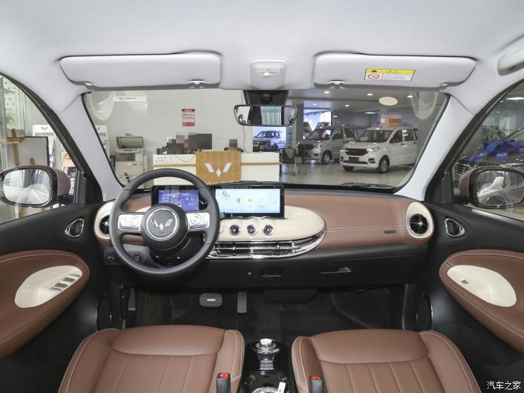 上汽通用五菱 五菱缤果 2023款 333km 悦享款 上汽通用五菱 五菱缤果 2023款 333km 悦享款