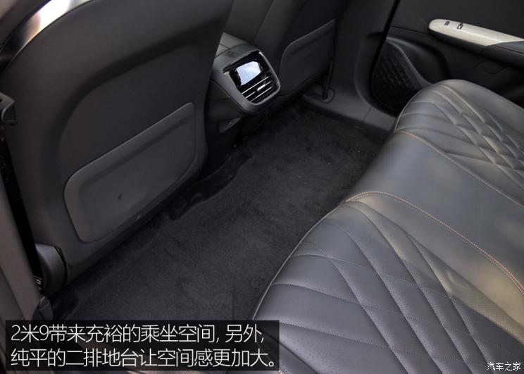深蓝汽车 深蓝S7 2023款 纯电版 深蓝汽车 深蓝S7 2023款 纯电版