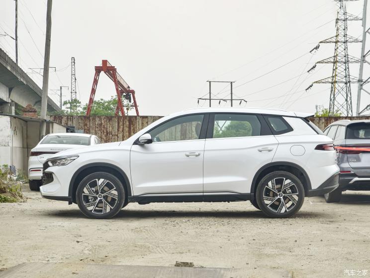 比亚迪 宋Pro新能源 2023款 DM-i 高配版 比亚迪 宋Pro新能源 2023款 DM-i 高配版