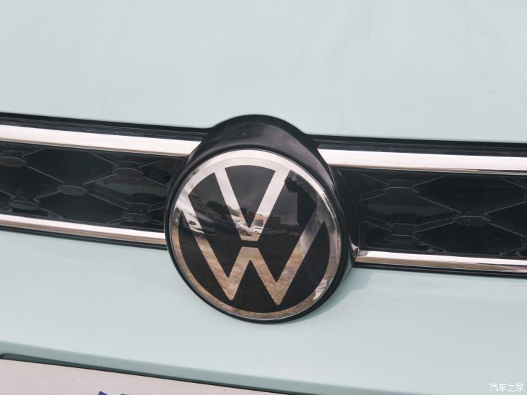 上汽大众 朗逸 2023款 新锐 1.5L XR版 上汽大众 朗逸 2023款 新锐 1.5L XR版