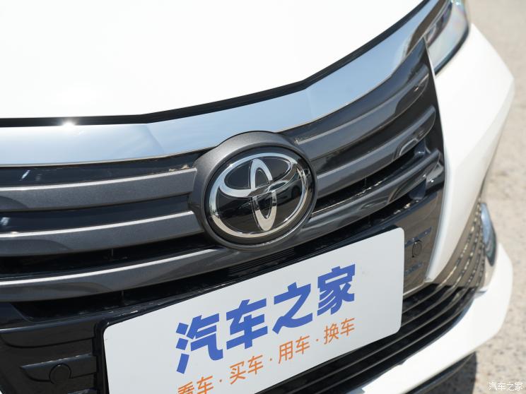 一汽丰田 亚洲狮 2023款 双擎 2.0L 基本型 一汽丰田 亚洲狮 2023款 双擎 2.0L 基本型