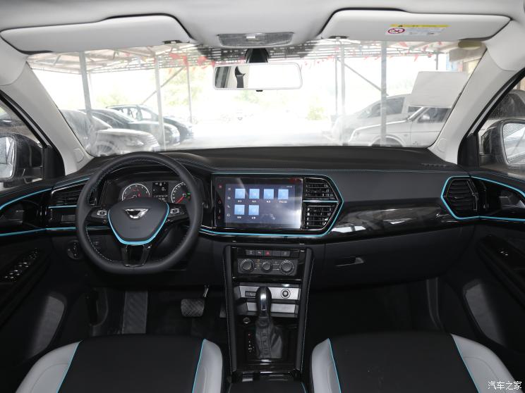 一汽-大众捷达 捷达VS5 2023款 280TSI 自动高光悦享型 一汽-大众捷达 捷达VS5 2023款 280TSI 自动高光悦享型