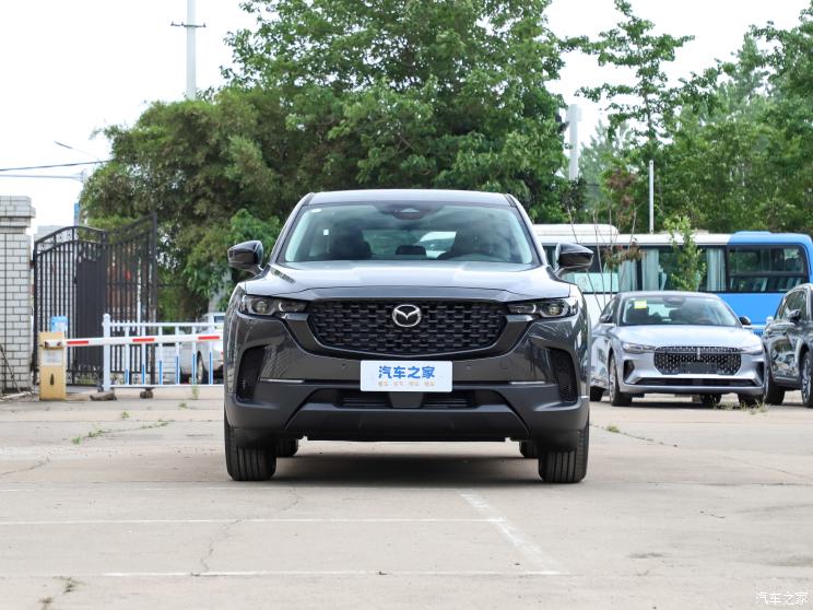长安马自达 马自达CX-50行也 2023款 2.0L 领行版 长安马自达 马自达CX-50行也 2023款 2.0L 领行版