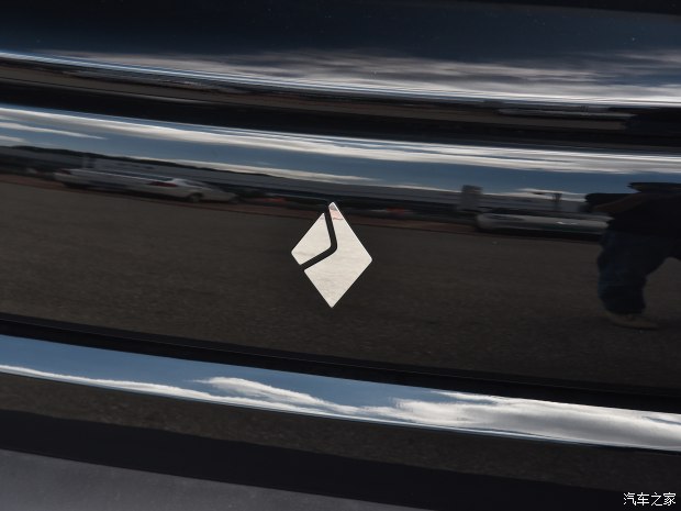 上汽通用五菱 宝骏悦也 2023款 至尊版 上汽通用五菱 宝骏悦也 2023款 至尊版