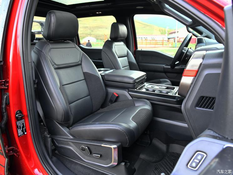 福特(进口) 福特F-150 2023款 3.5T 猛禽烈焰风暴特别版
