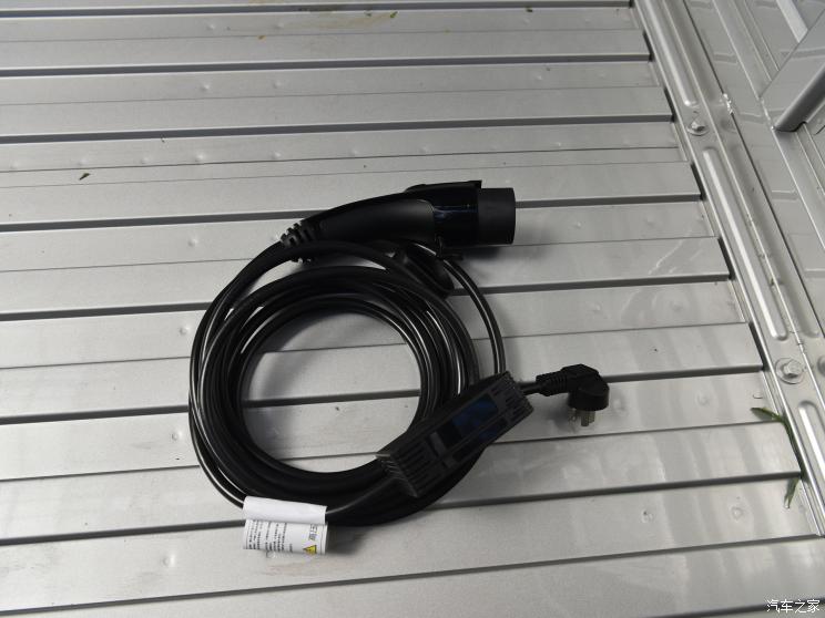 五菱新能源 菱势黄金卡 2023款 基本型 五菱新能源 菱势黄金卡 2023款 基本型