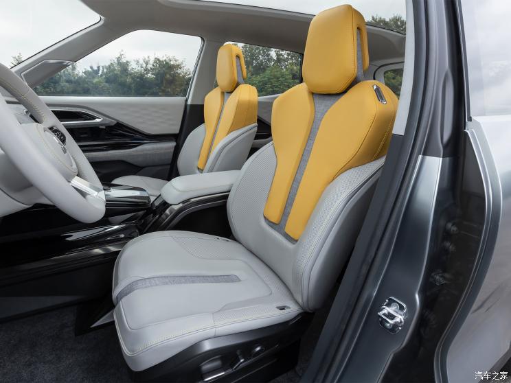 三菱(进口) 三菱XFC 2023款 Concept 三菱(进口) 三菱XFC 2023款 Concept