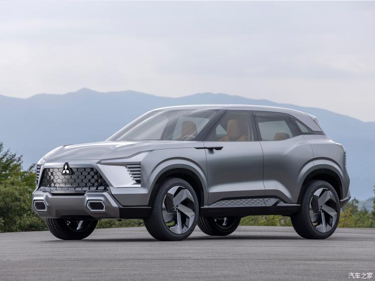 三菱(进口) 三菱XFC 2023款 Concept 三菱(进口) 三菱XFC 2023款 Concept