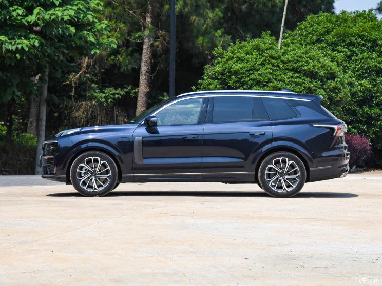 领克 领克09新能源 2023款 2.0TD EM-P 亚运行政版 五座 领克 领克09新能源 2023款 2.0TD EM-P 亚运行政版 五座