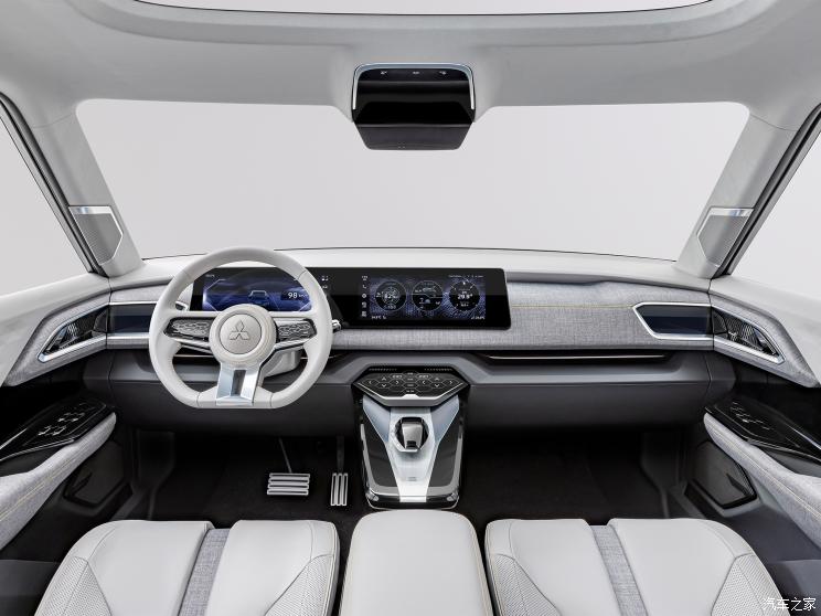 三菱(进口) 三菱XFC 2023款 Concept 三菱(进口) 三菱XFC 2023款 Concept