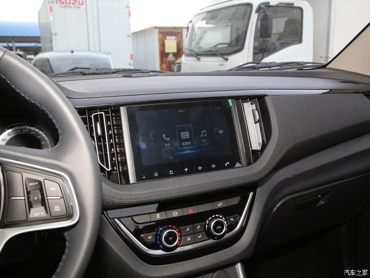 江西五十铃 瑞迈 2023款 2.5T柴油两驱长轴高配版JE4D25Q6BL 江西五十铃 瑞迈 2023款 2.5T柴油两驱长轴高配版JE4D25Q6BL