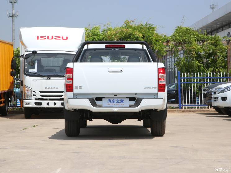 江西五十铃 瑞迈 2023款 2.5T柴油两驱长轴高配版JE4D25Q6BL 江西五十铃 瑞迈 2023款 2.5T柴油两驱长轴高配版JE4D25Q6BL