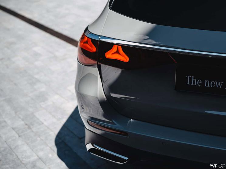 奔驰(进口) 奔驰E级(进口) 2024款 Estate 奔驰(进口) 奔驰E级(进口) 2024款 Estate