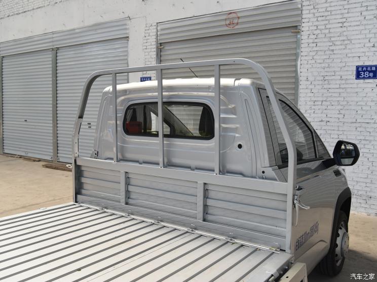 五菱新能源 菱势黄金卡 2023款 基本型 五菱新能源 菱势黄金卡 2023款 基本型