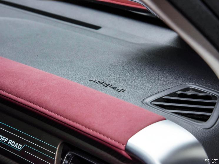 长城汽车 炮 2023款 2.0T越野版自动汽油四驱基本型 长城汽车 炮 2023款 2.0T越野版自动汽油四驱基本型