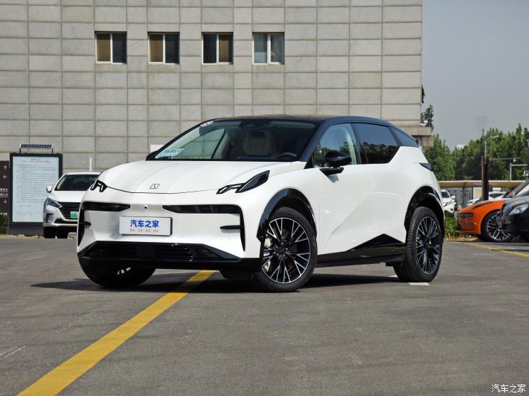 极氪 极氪X 2023款 四驱YOU版 4座 极氪 极氪X 2023款 四驱YOU版 4座