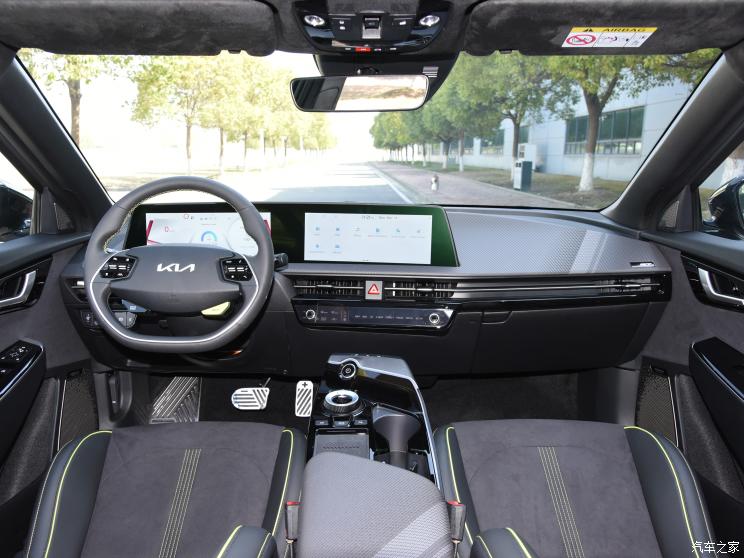 起亚(进口) 起亚EV6 2023款 高配版 起亚(进口) 起亚EV6 2023款 高配版