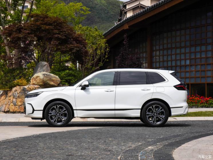 广汽本田 皓影 2023款 e:HEV 四驱基本型 广汽本田 皓影 2023款 e:HEV 四驱基本型