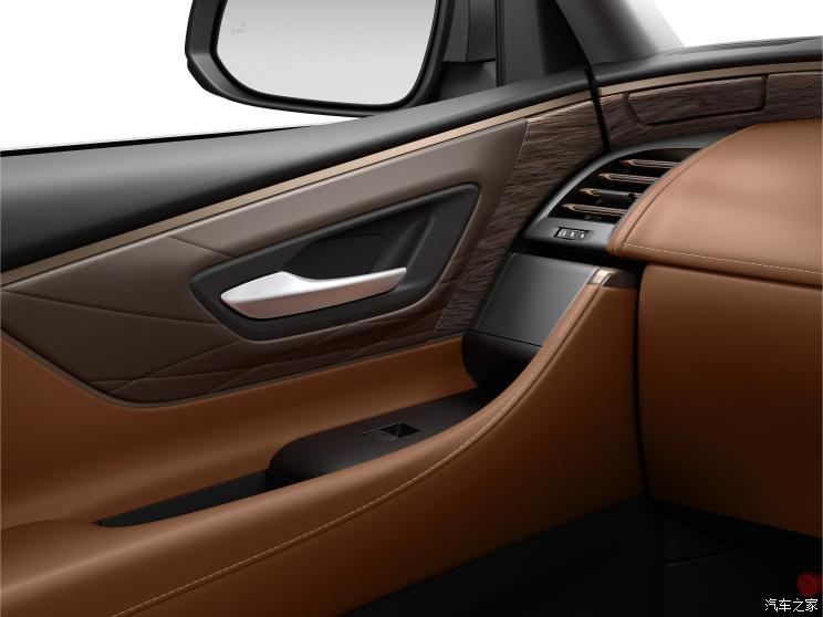 丰田(进口) 威尔法 2024款 海外版 丰田(进口) 威尔法 2024款 海外版